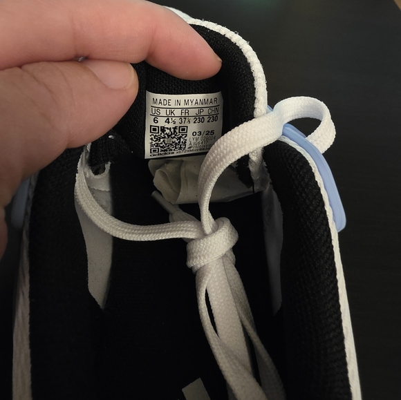 Women's adidas Ultimashow Sz 6 - Picture 7 of 7